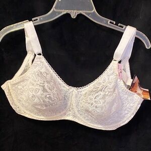 Bali White Lace Full Coverage Underwire Bra